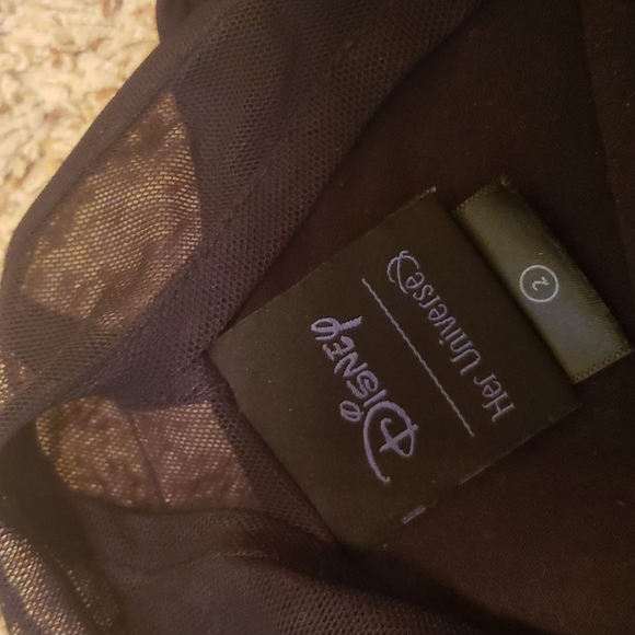 EUC Disney Her Universe Plus Size 2 Maleficent Top from Hot Topic - Picture 2 of 2